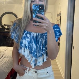 Super cute summer tie-dye crop top